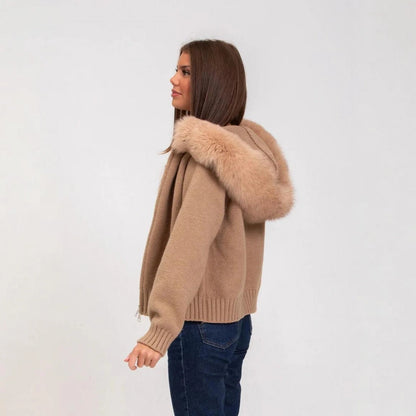 Cardigan à Capuche en Fourrure