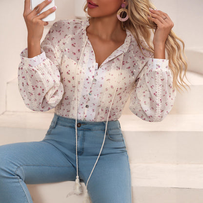 Chemise décontractée à col V brodée avec cordon de serrage